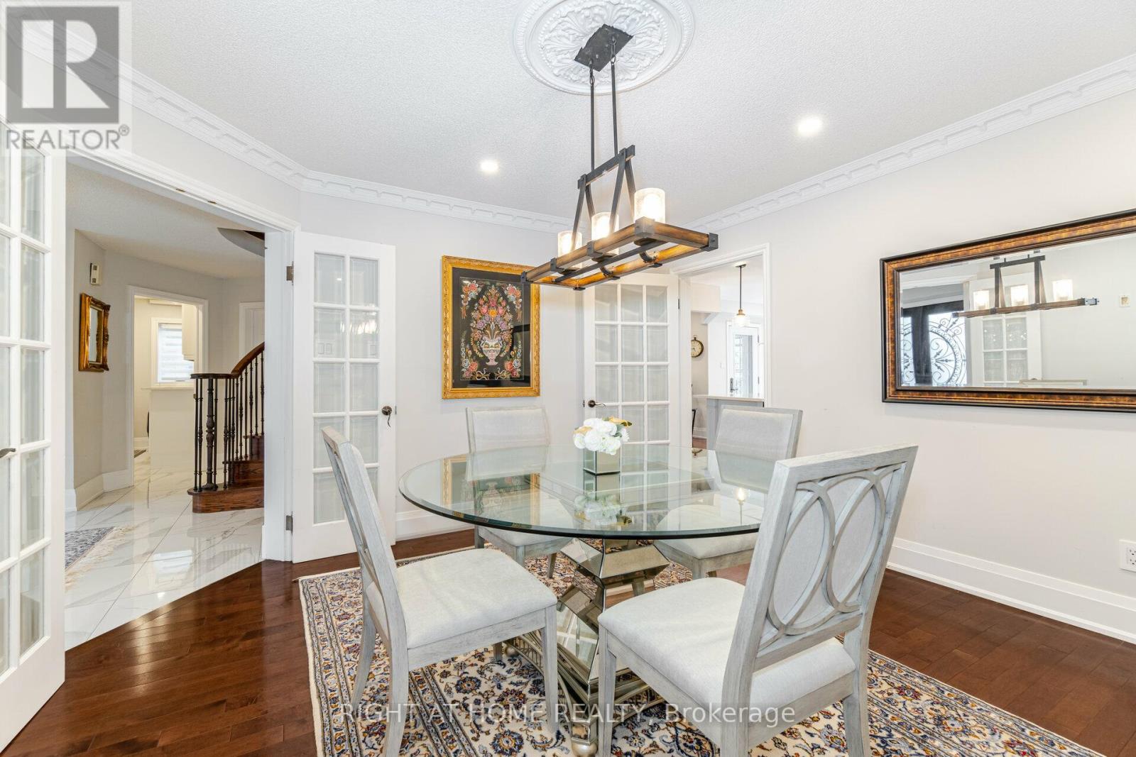 789 COLLEGE MANOR DR