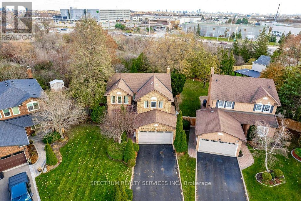 31 BELMONT CRES
