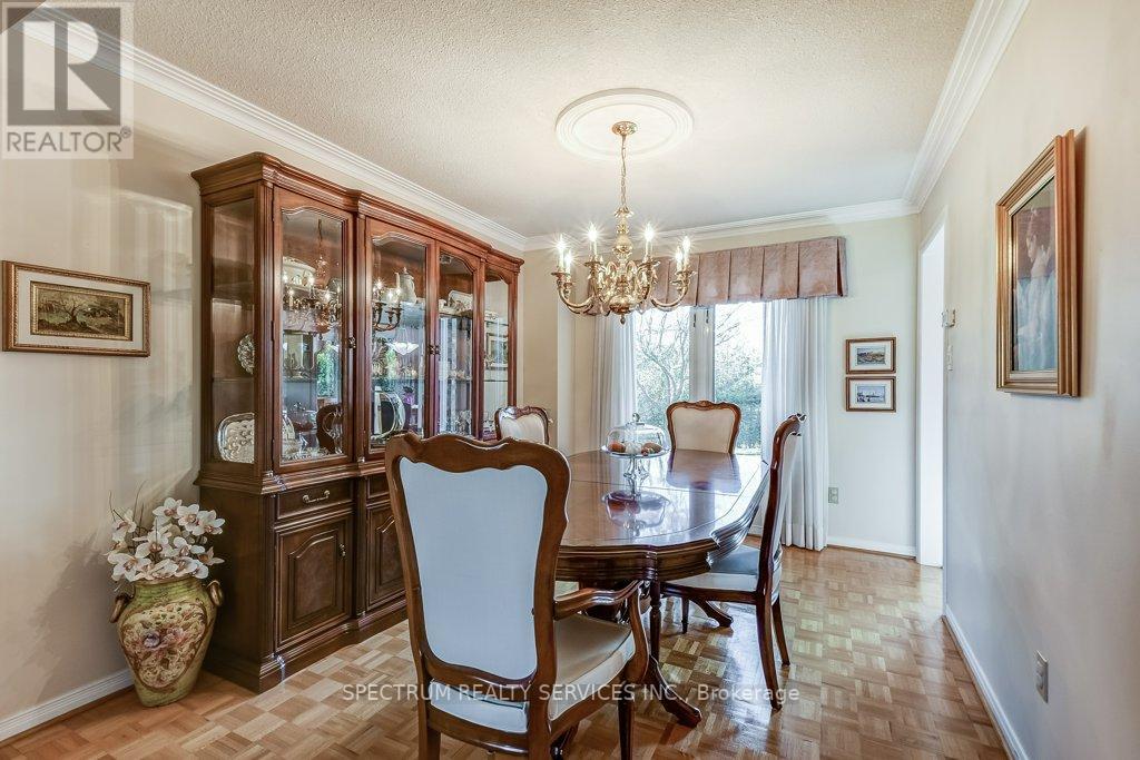 31 BELMONT CRES