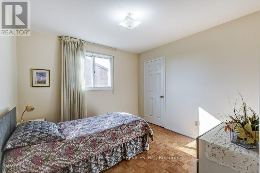 31 BELMONT CRES
