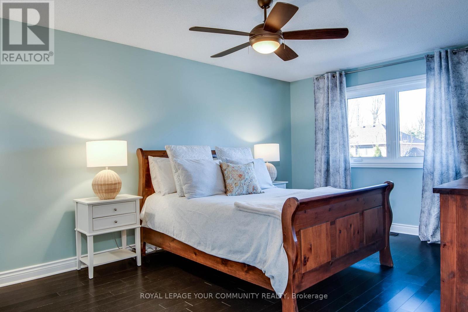 126 HEATHWOOD HEIGHTS DR