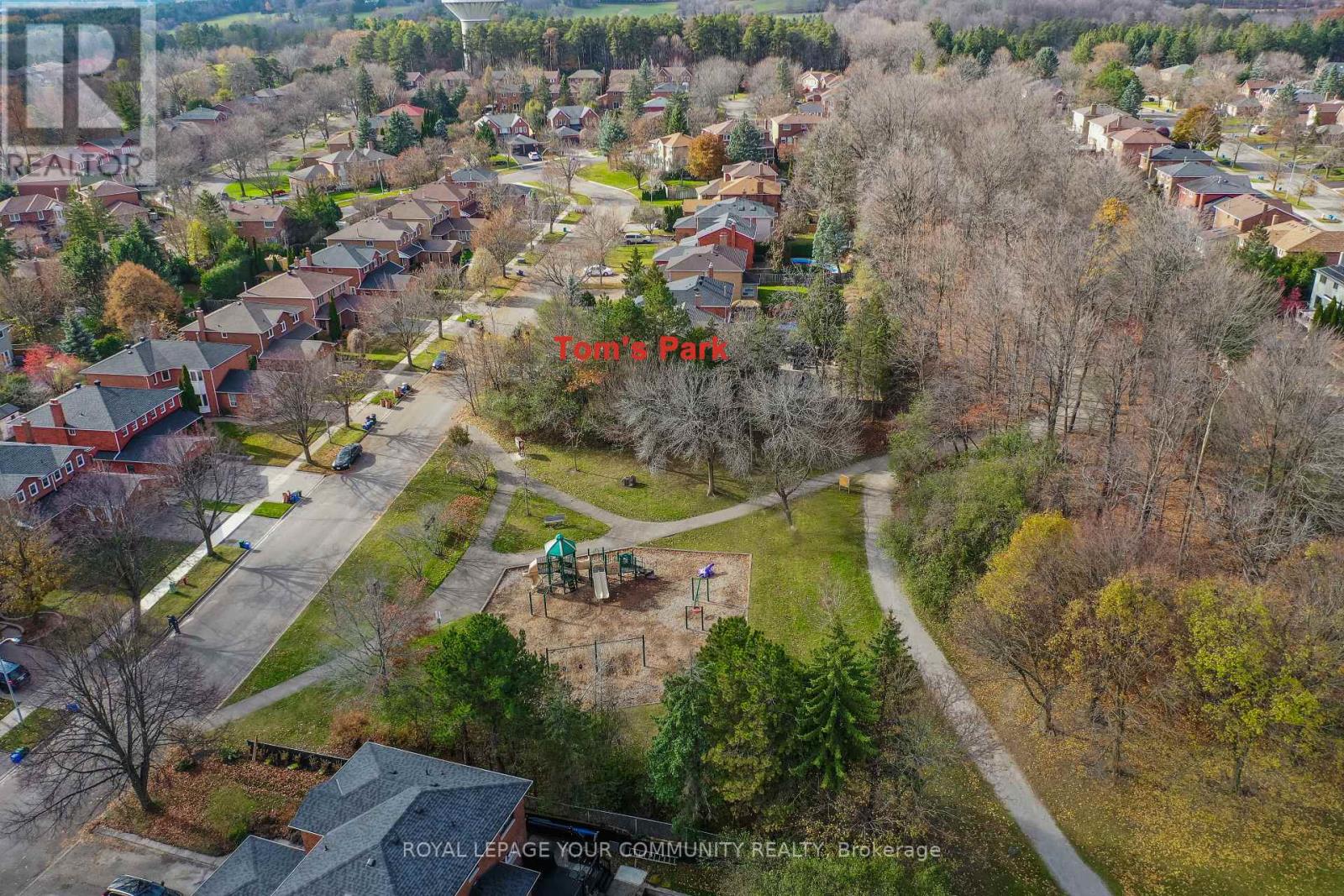 126 HEATHWOOD HEIGHTS DR