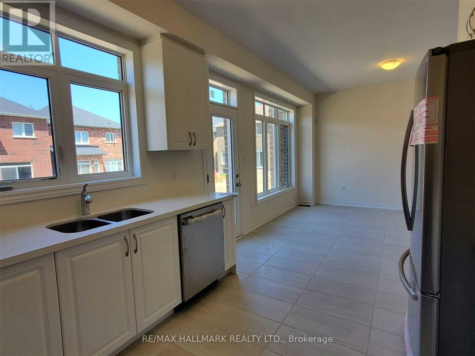 2296 GRAINGER LOOP CRES