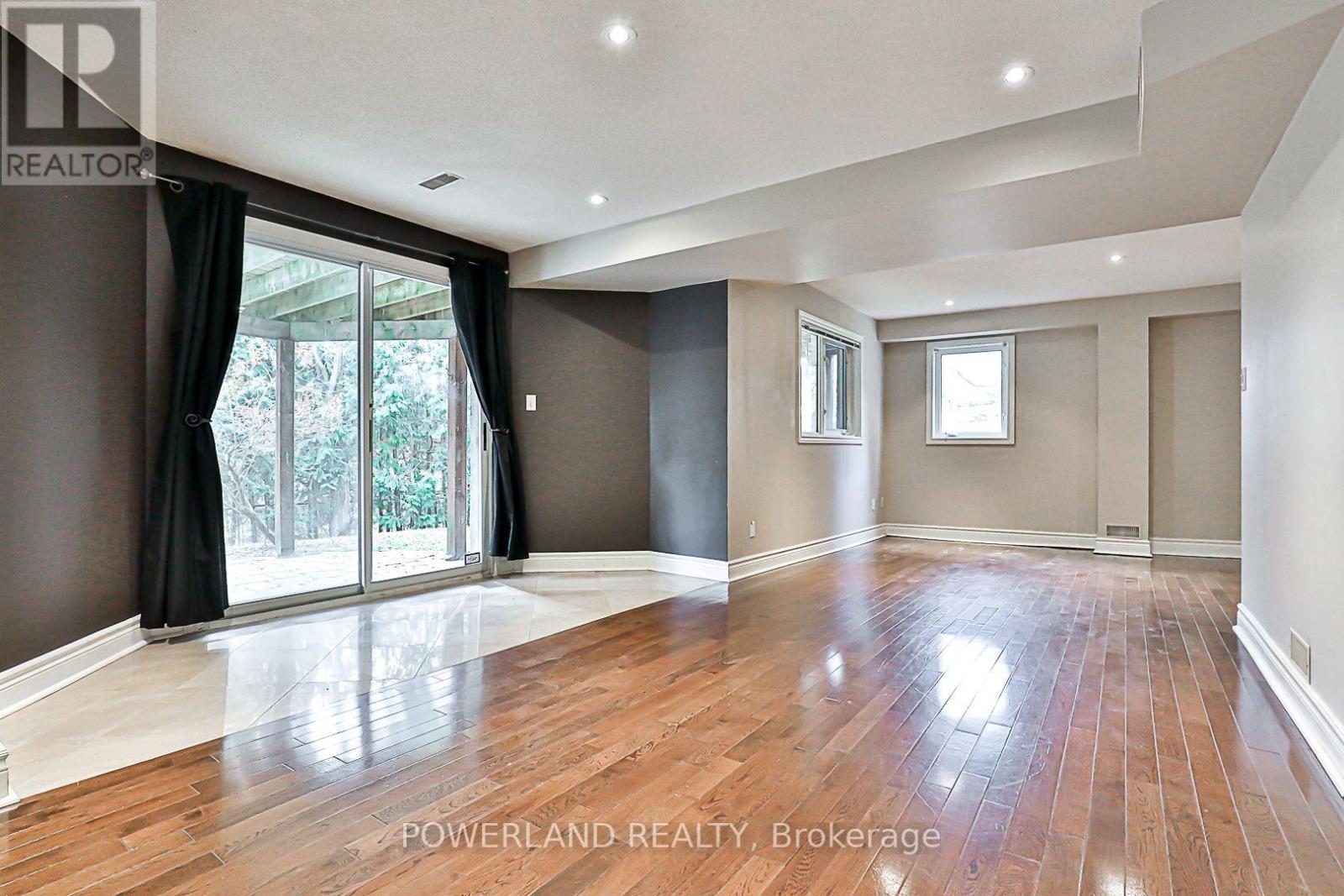 842 ALFRED CRT