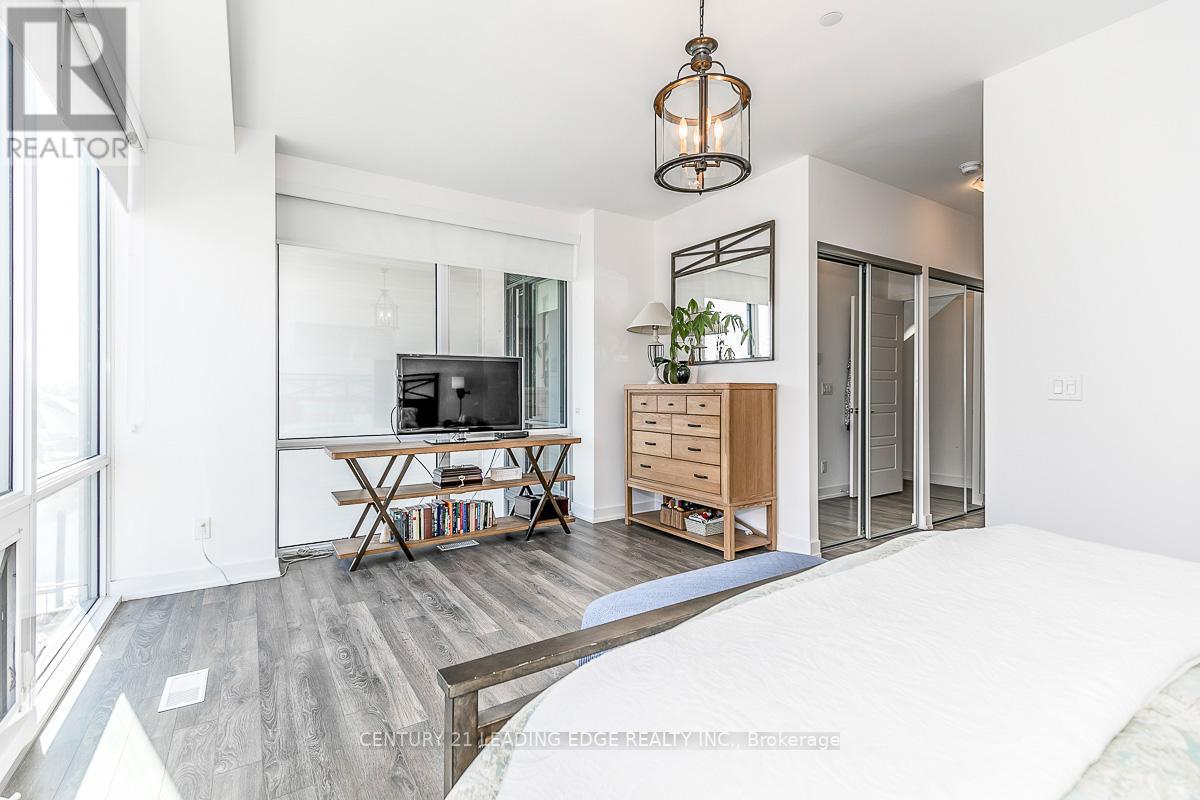 #97 -303 BROWARD WAY, #97