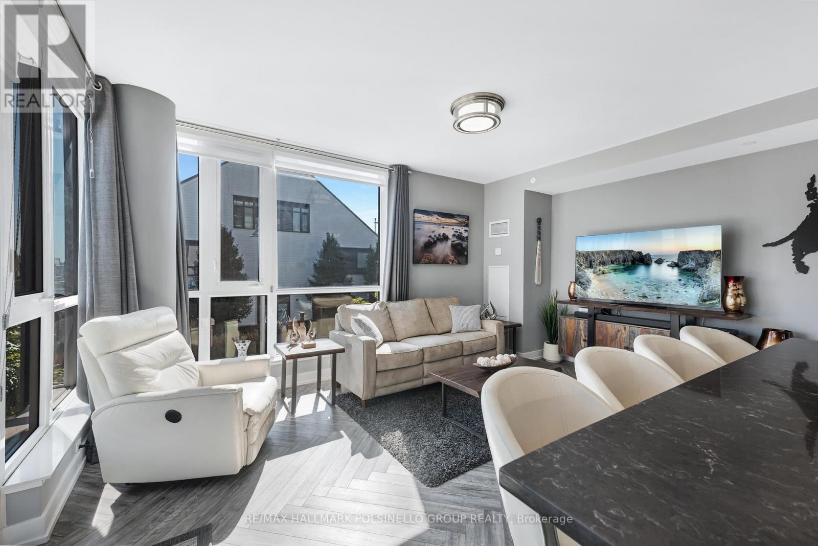 #C219 -301 SEA RAY AVE, #C219