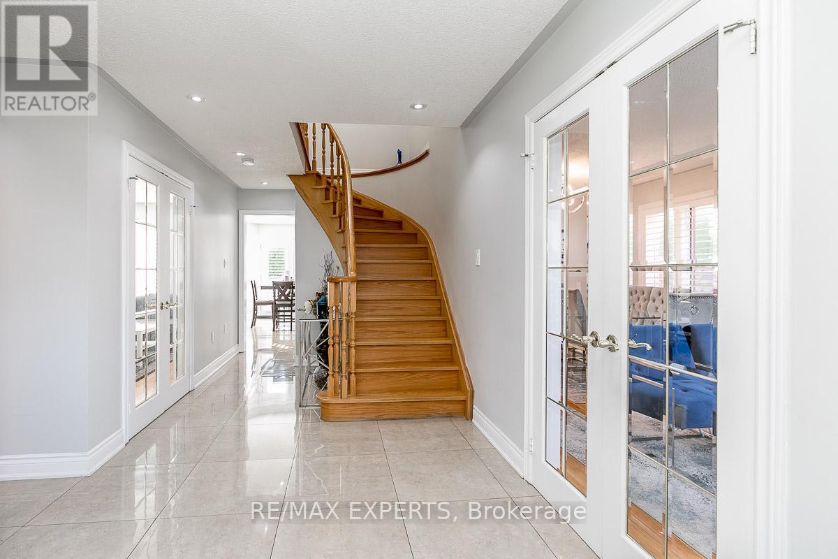 56 METCALFE DR