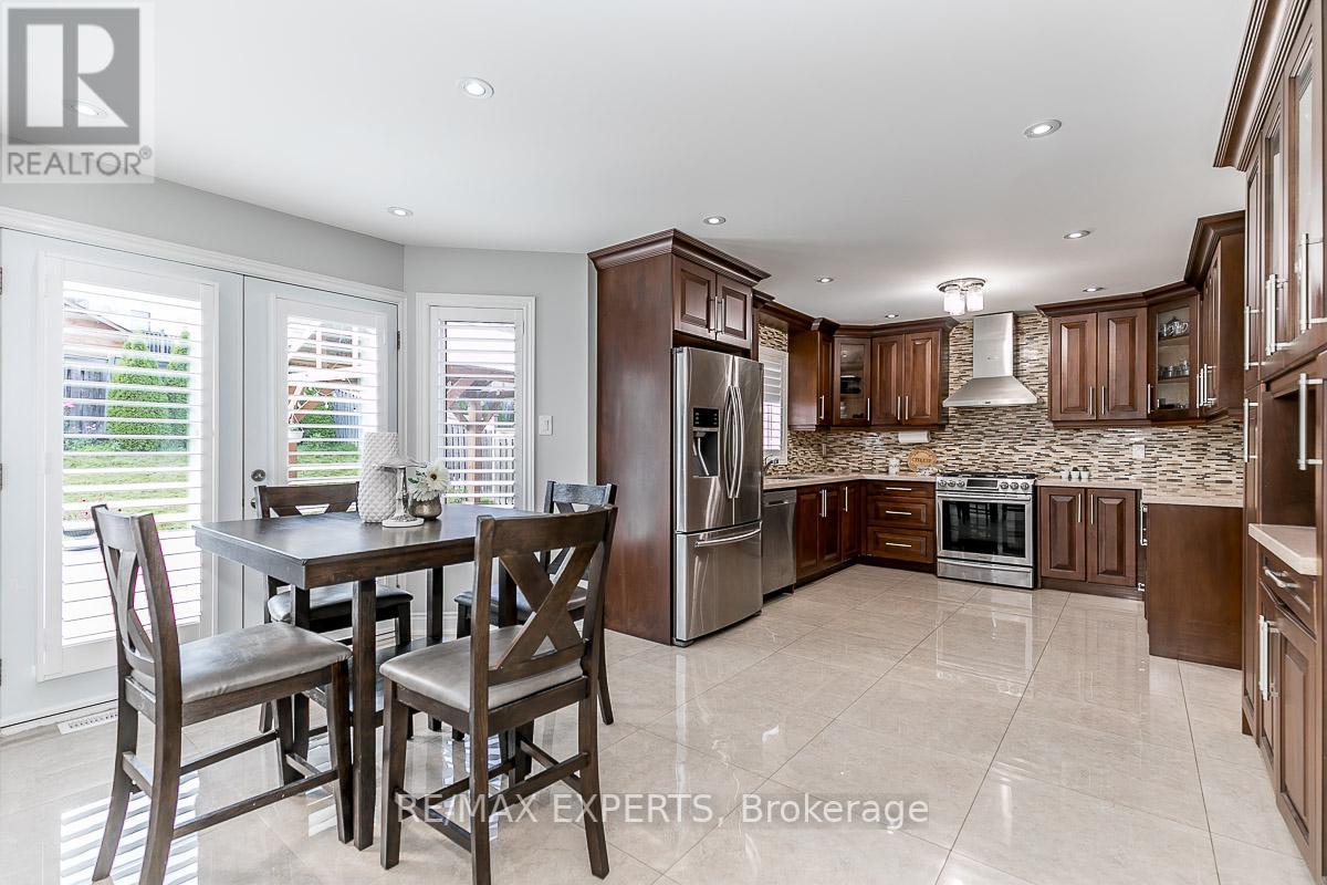 56 METCALFE DR