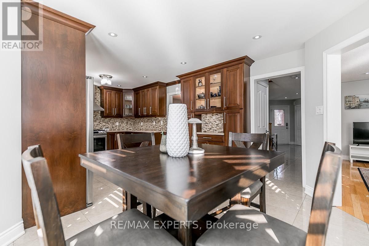 56 METCALFE DR