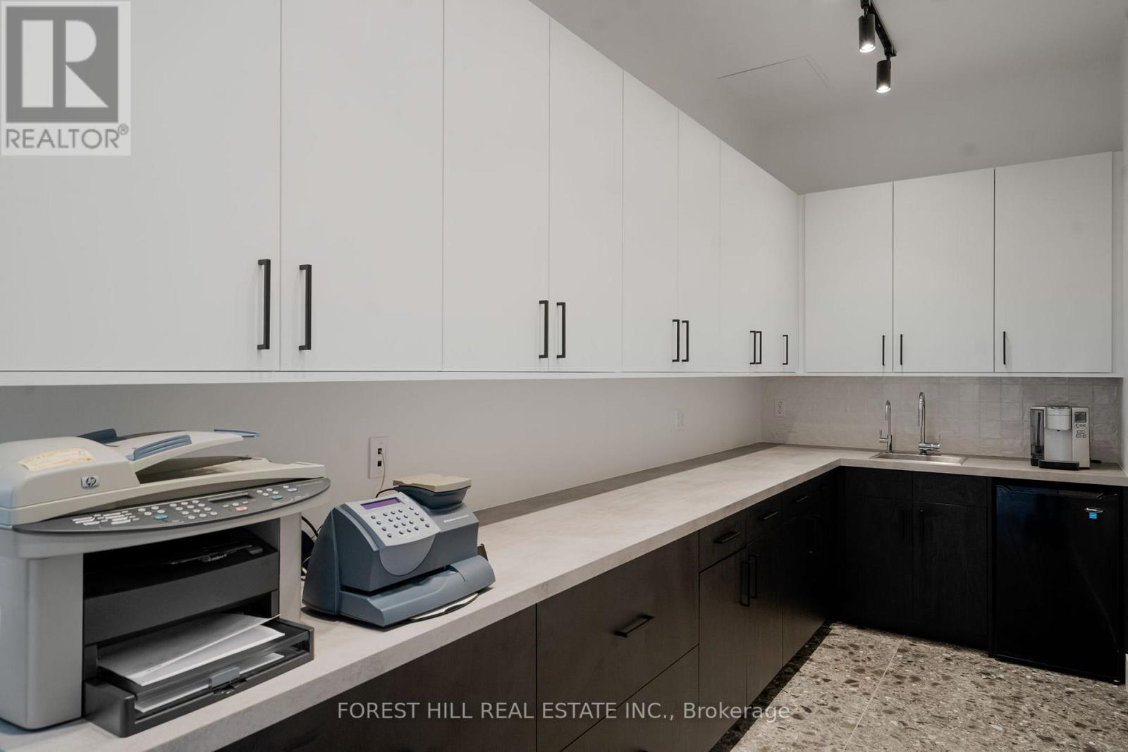 #14-16 -20 GREAT GULF DR, #14-16