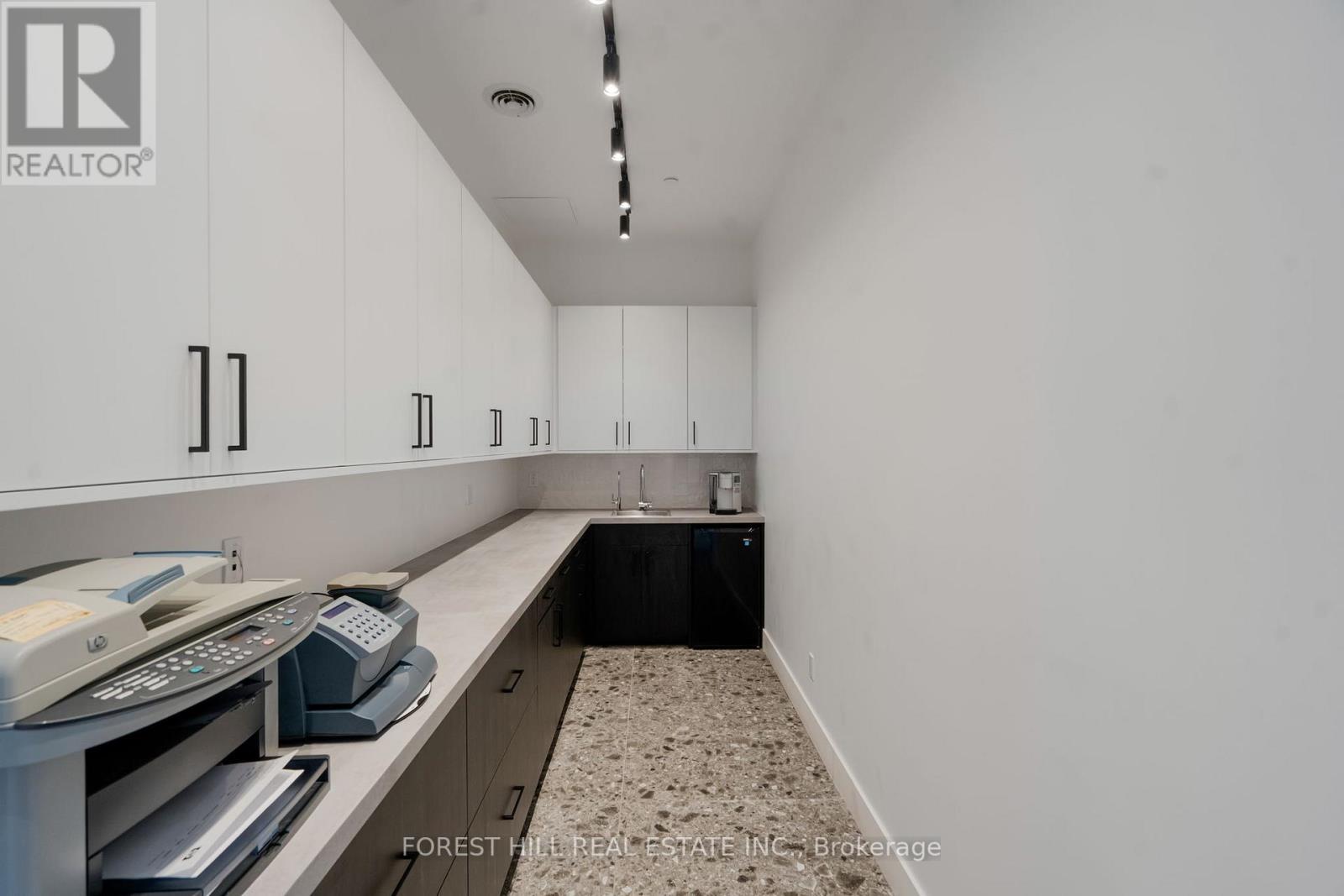#14-16 -20 GREAT GULF DR, #14-16