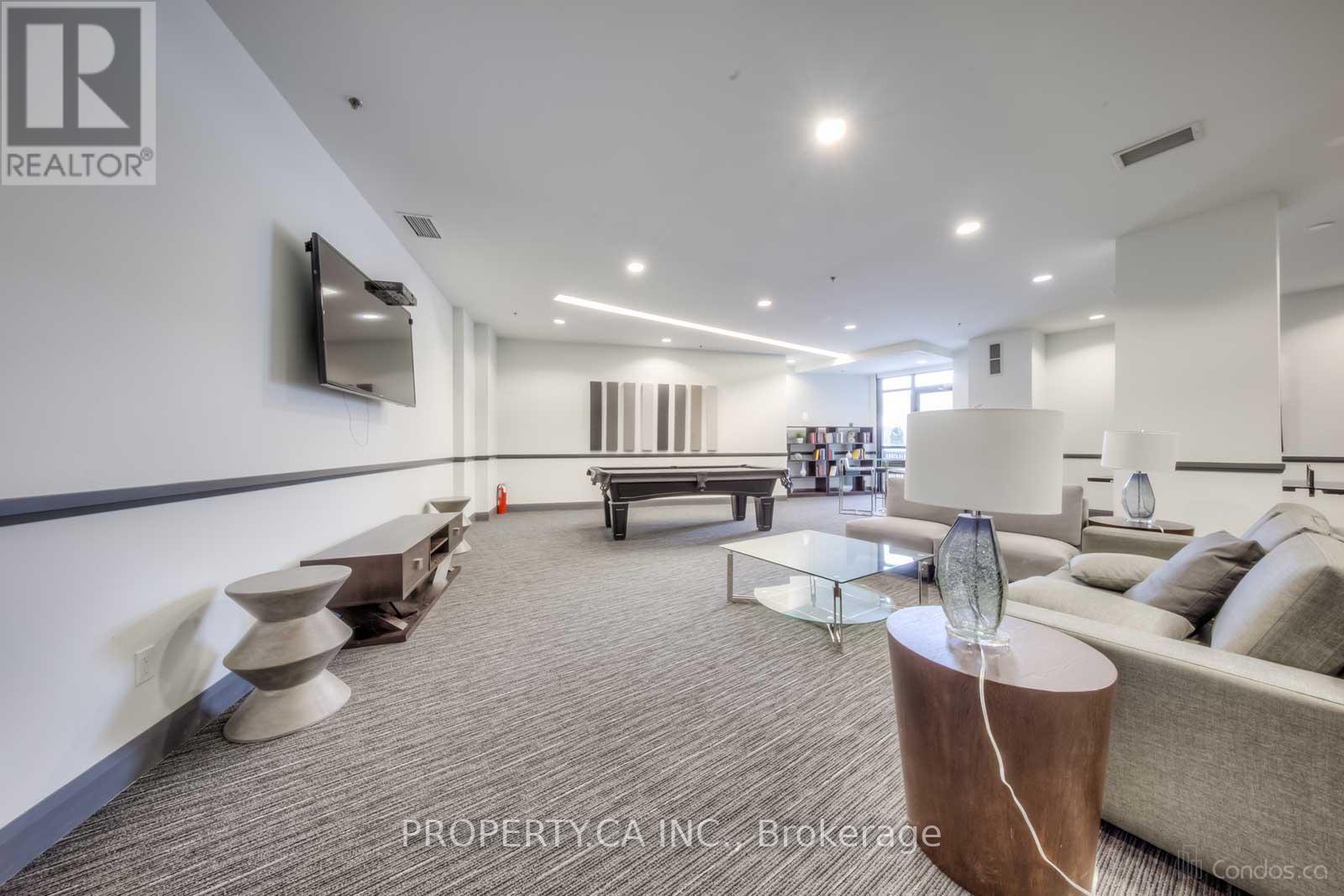 #1306 -2910 HIGHWAY 7, #1306