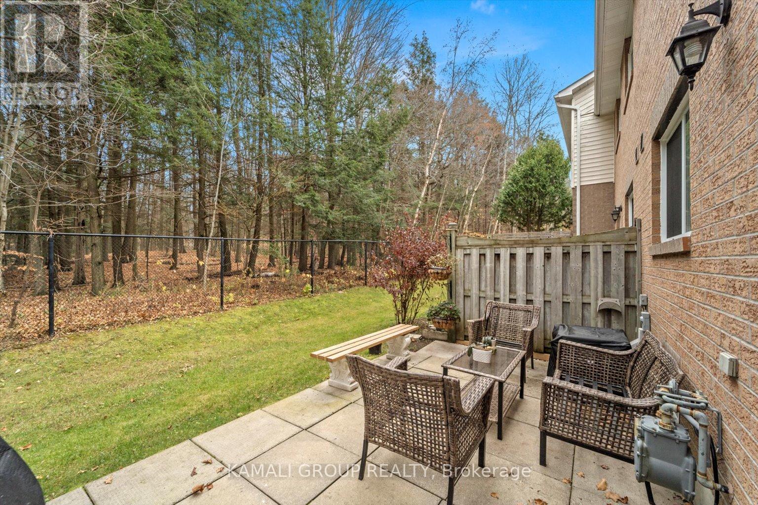 682 GIBNEY CRES