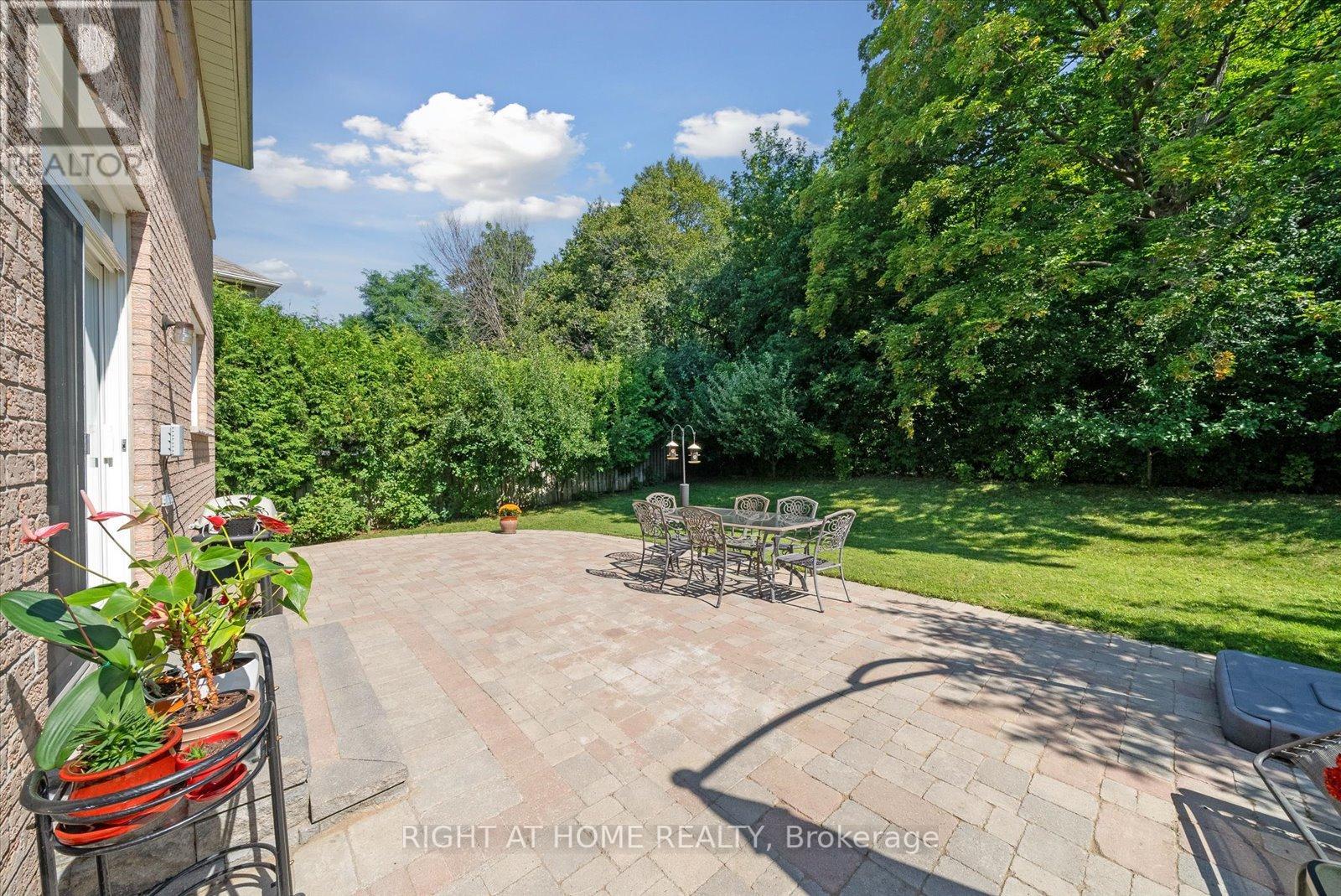 77 AUBURNDALE DR
