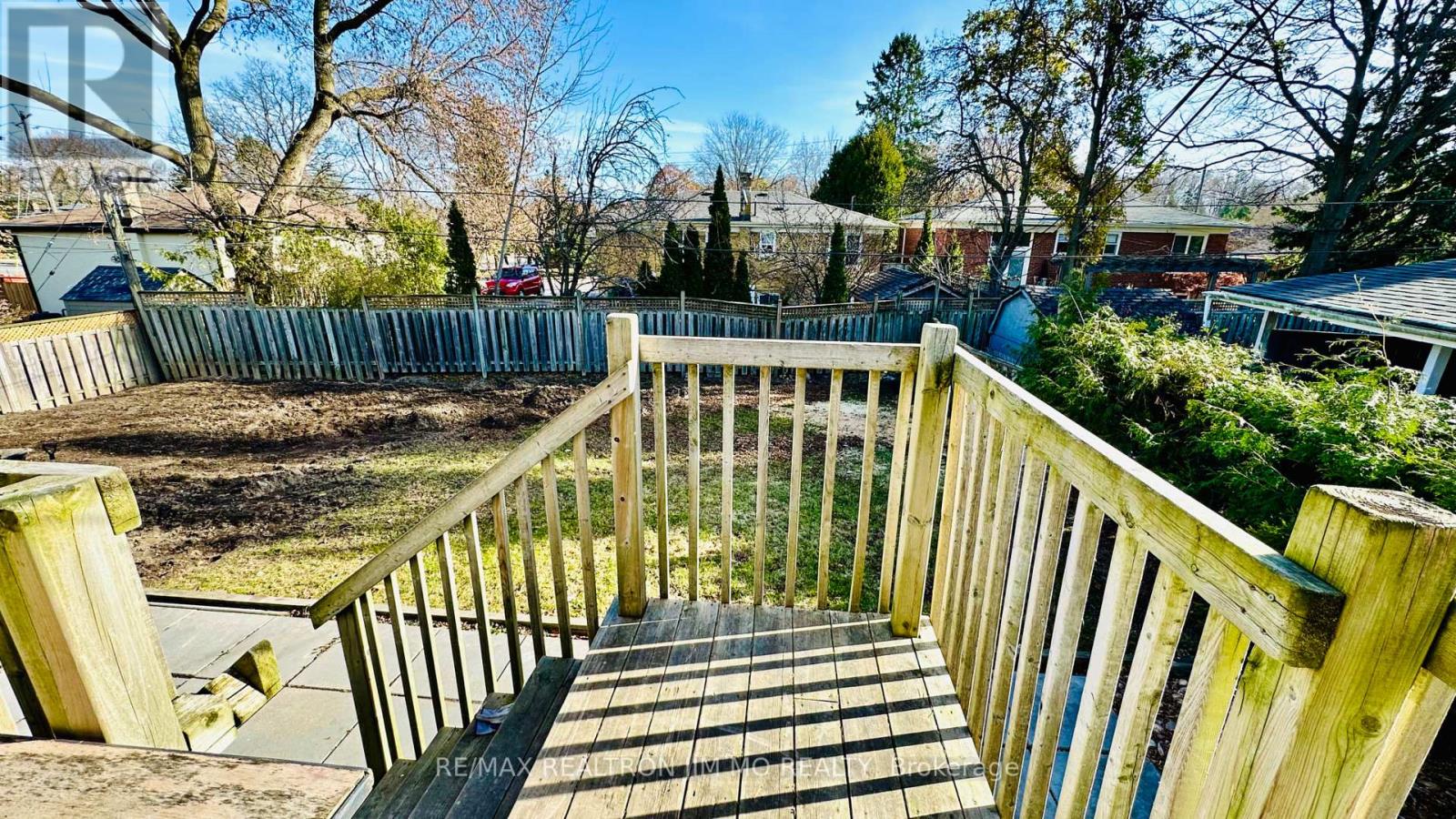 #UPPER -90 BOOTHBAY CRES
