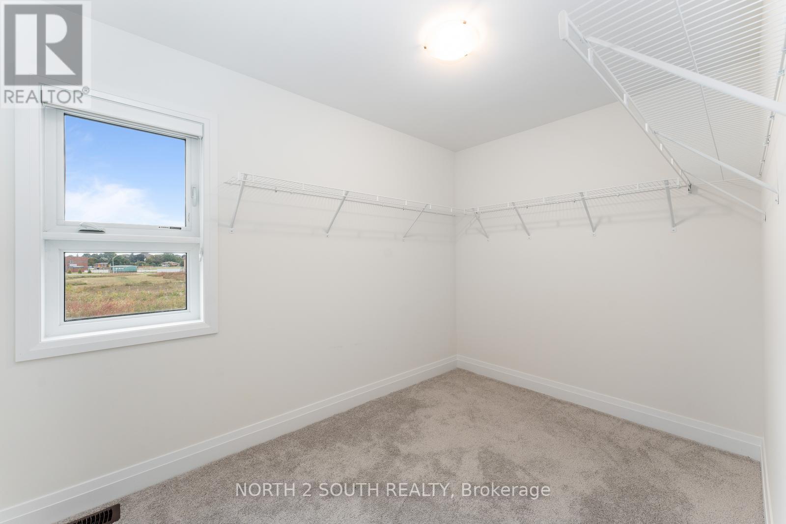 146 FERRAGINE CRES