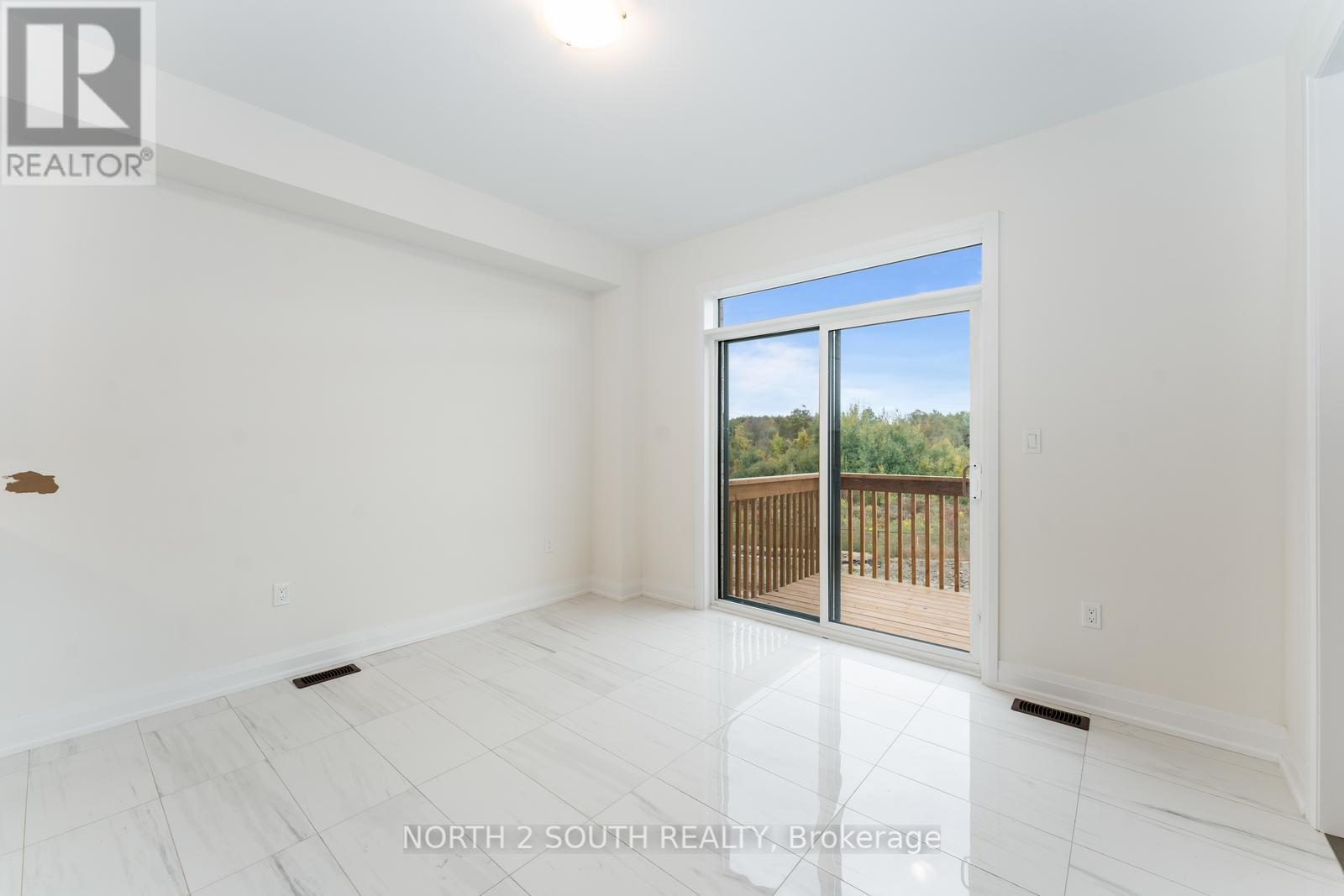 146 FERRAGINE CRES