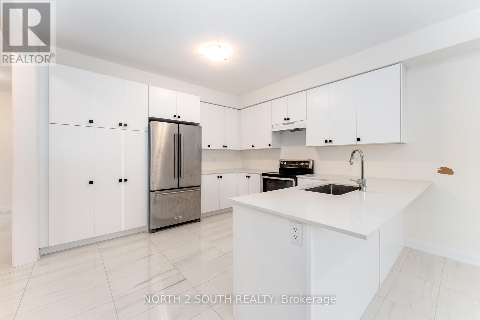 146 FERRAGINE CRES