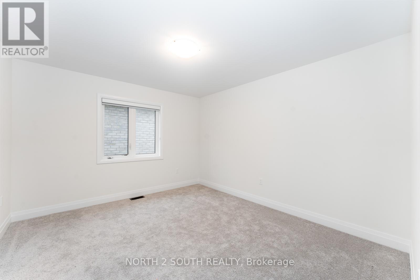 146 FERRAGINE CRES