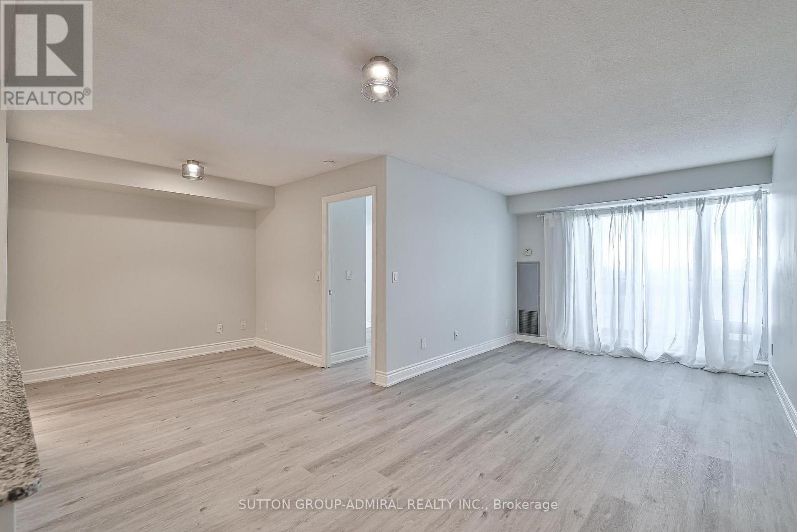 #801 -7 NORTH PARK RD