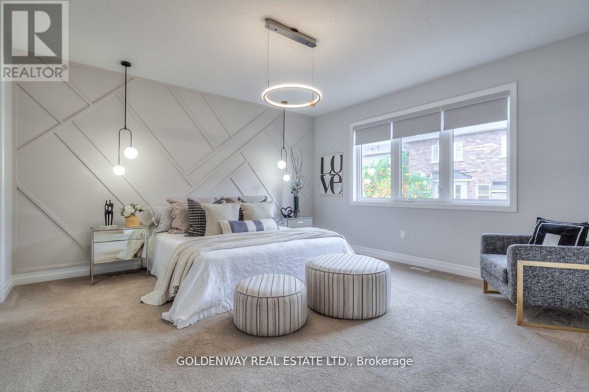 209 DEGRAAF CRES