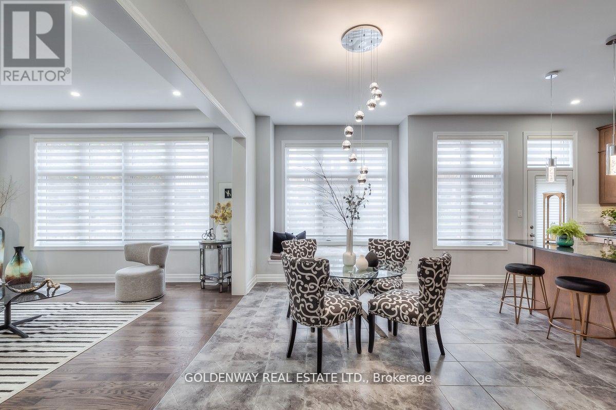 209 DEGRAAF CRES