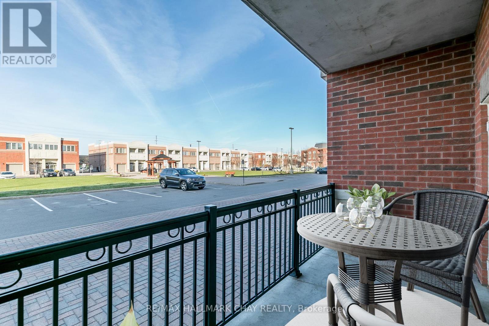 #102 -9431 JANE ST