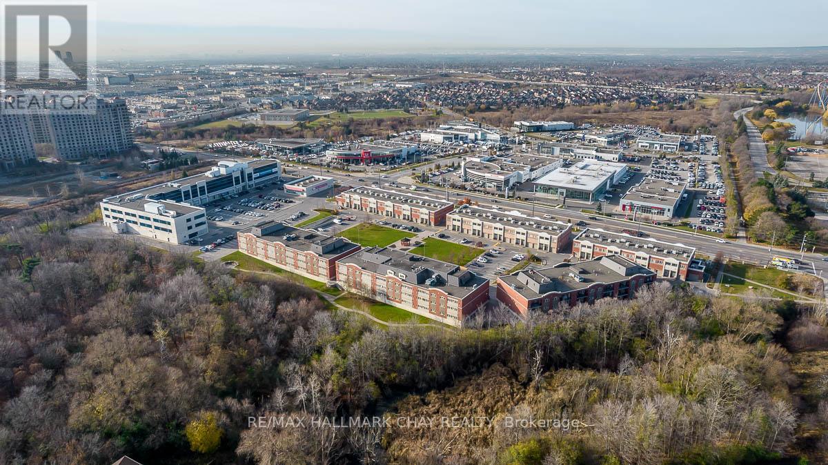 #102 -9431 JANE ST