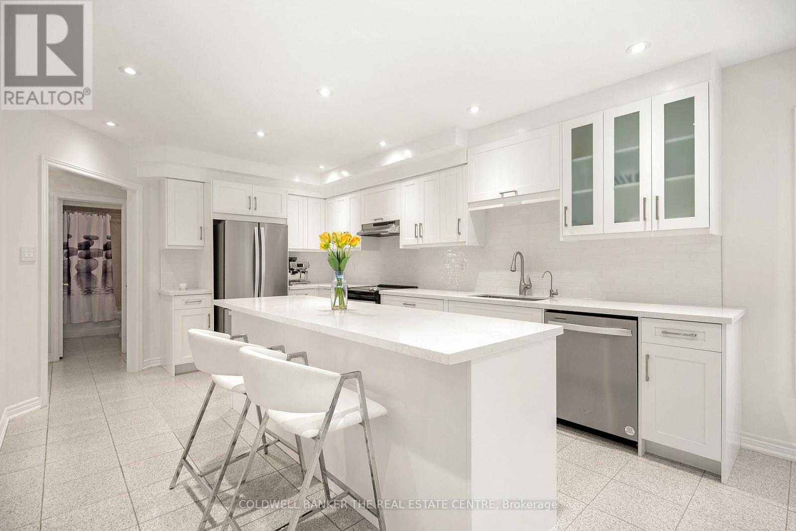 42 PRESTON HILL CRES