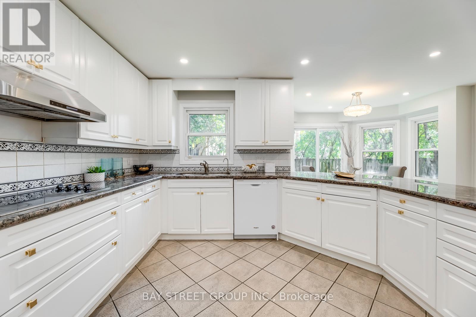 201 TANSLEY RD