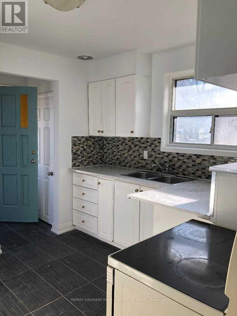 #MAIN -207 SEPTONNE AVE, #Main