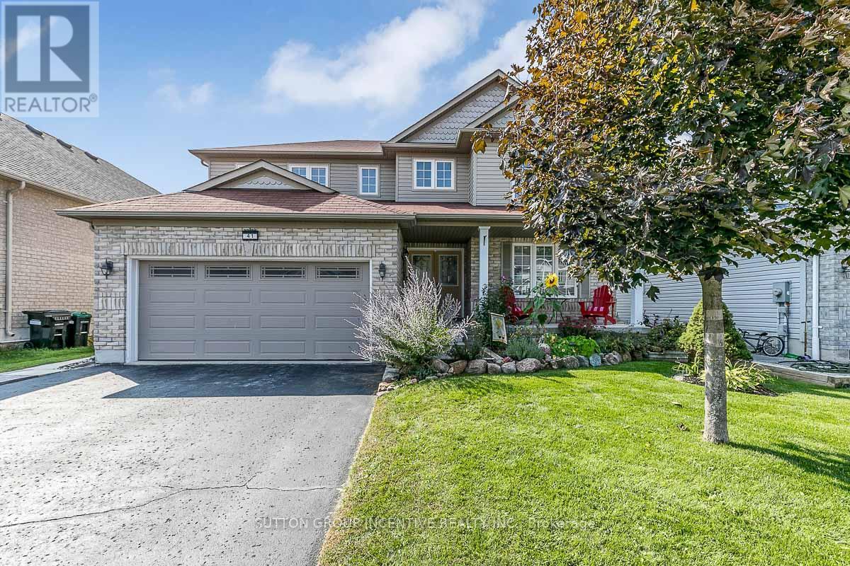 41 STONEMOUNT CRES