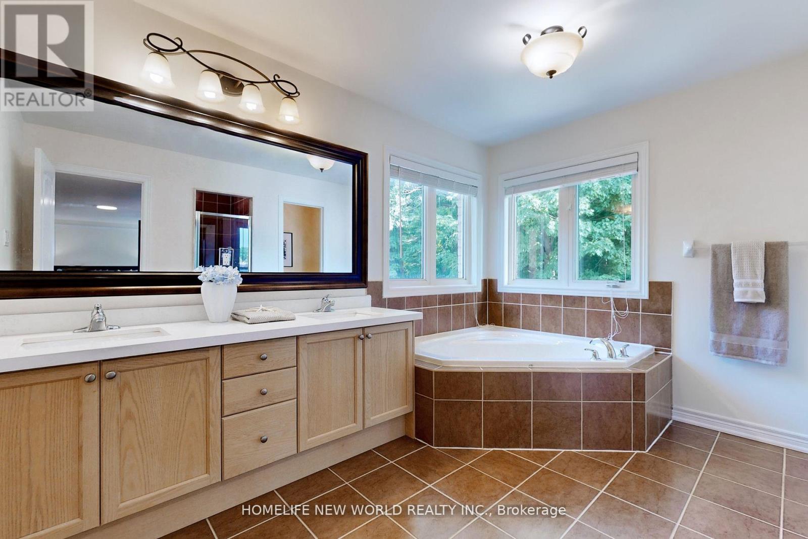 212 GOLDEN FOREST RD