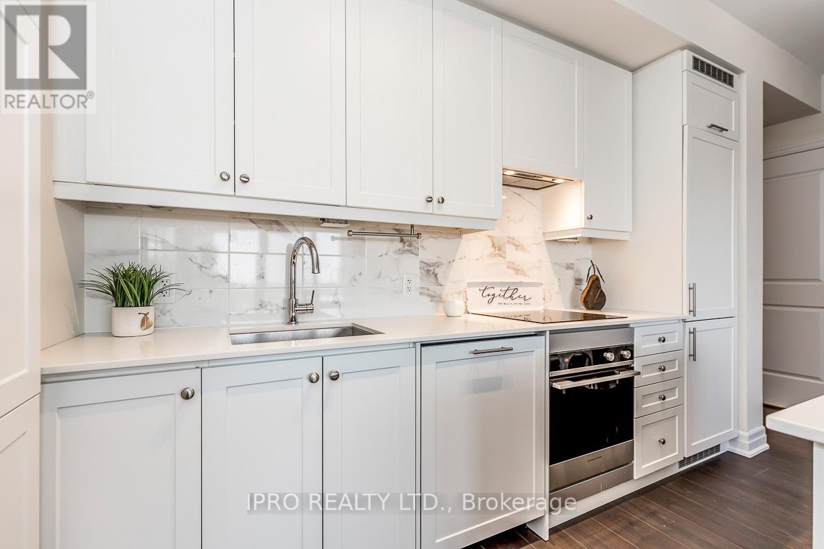 #1910 -9085 JANE ST, #1910