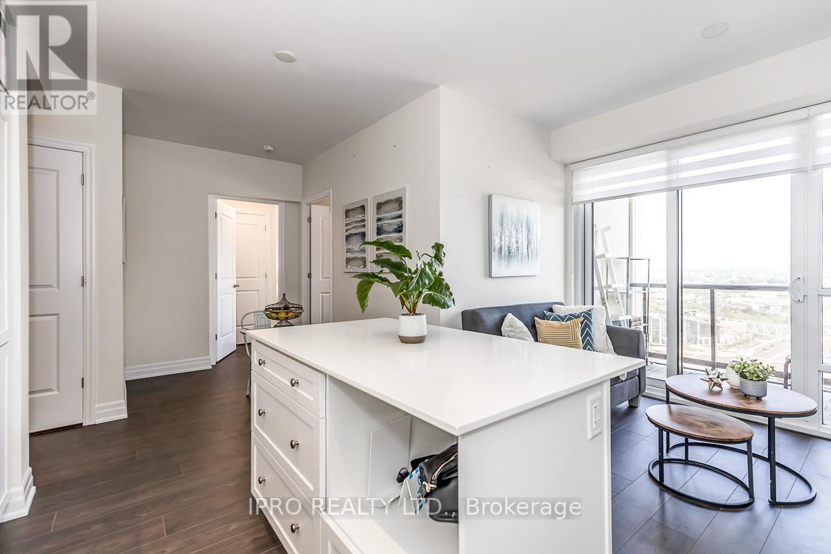 #1910 -9085 JANE ST, #1910