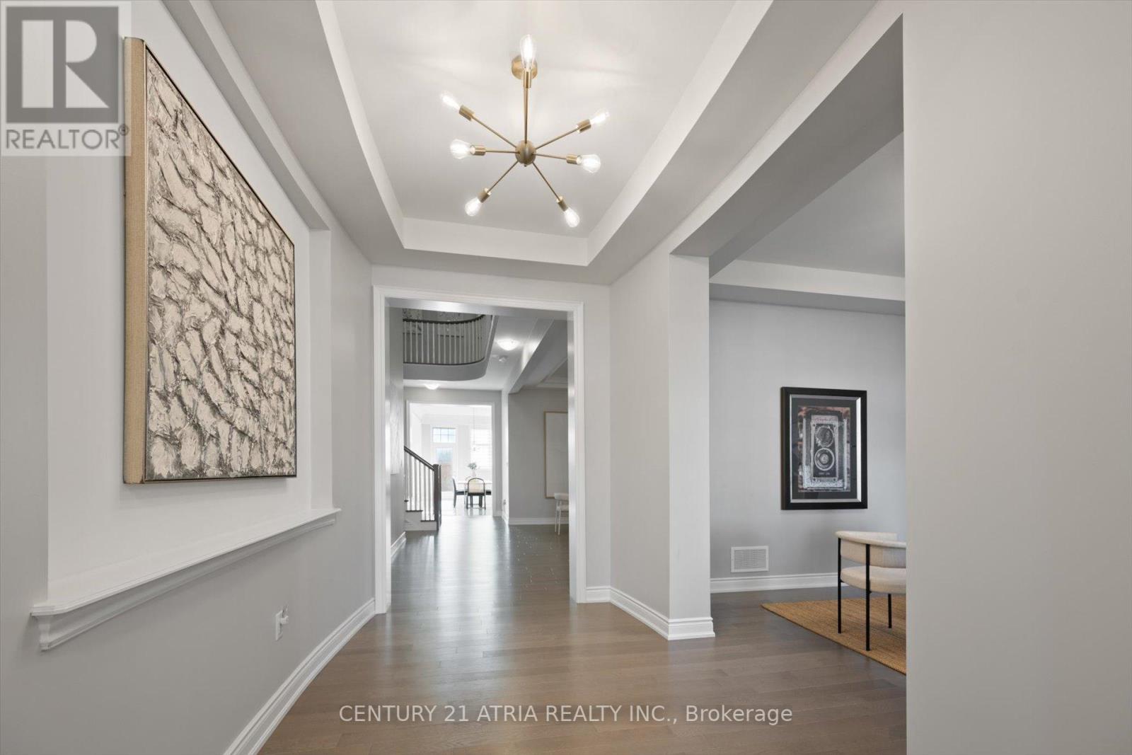 138 CHORUS CRES