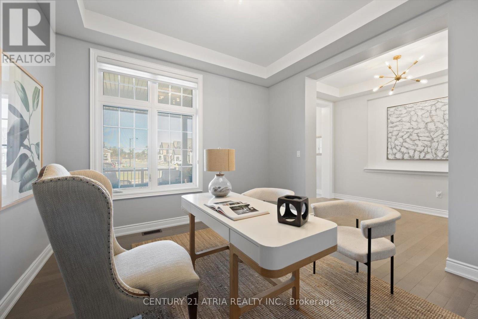138 CHORUS CRES