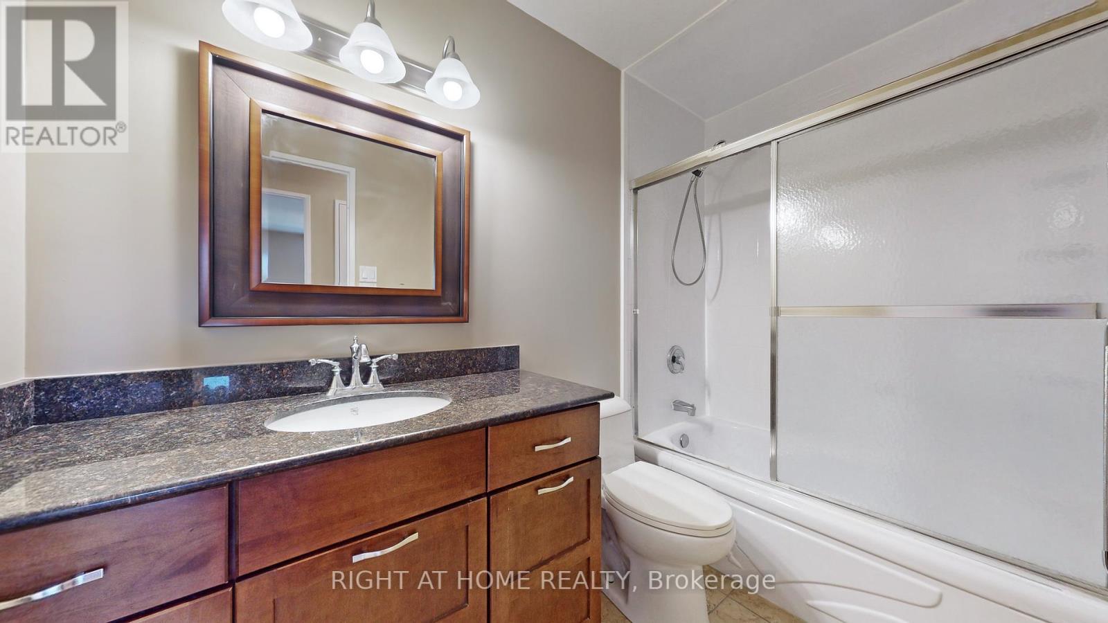 #406 -200 HOLLAND CRT, #406