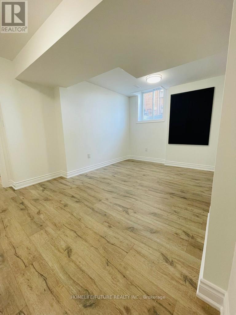 #BSMT -1073 LANGFORD BLVD, #Bsmt