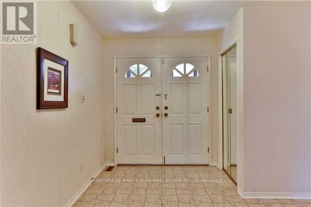 112 GOLF LINKS DR