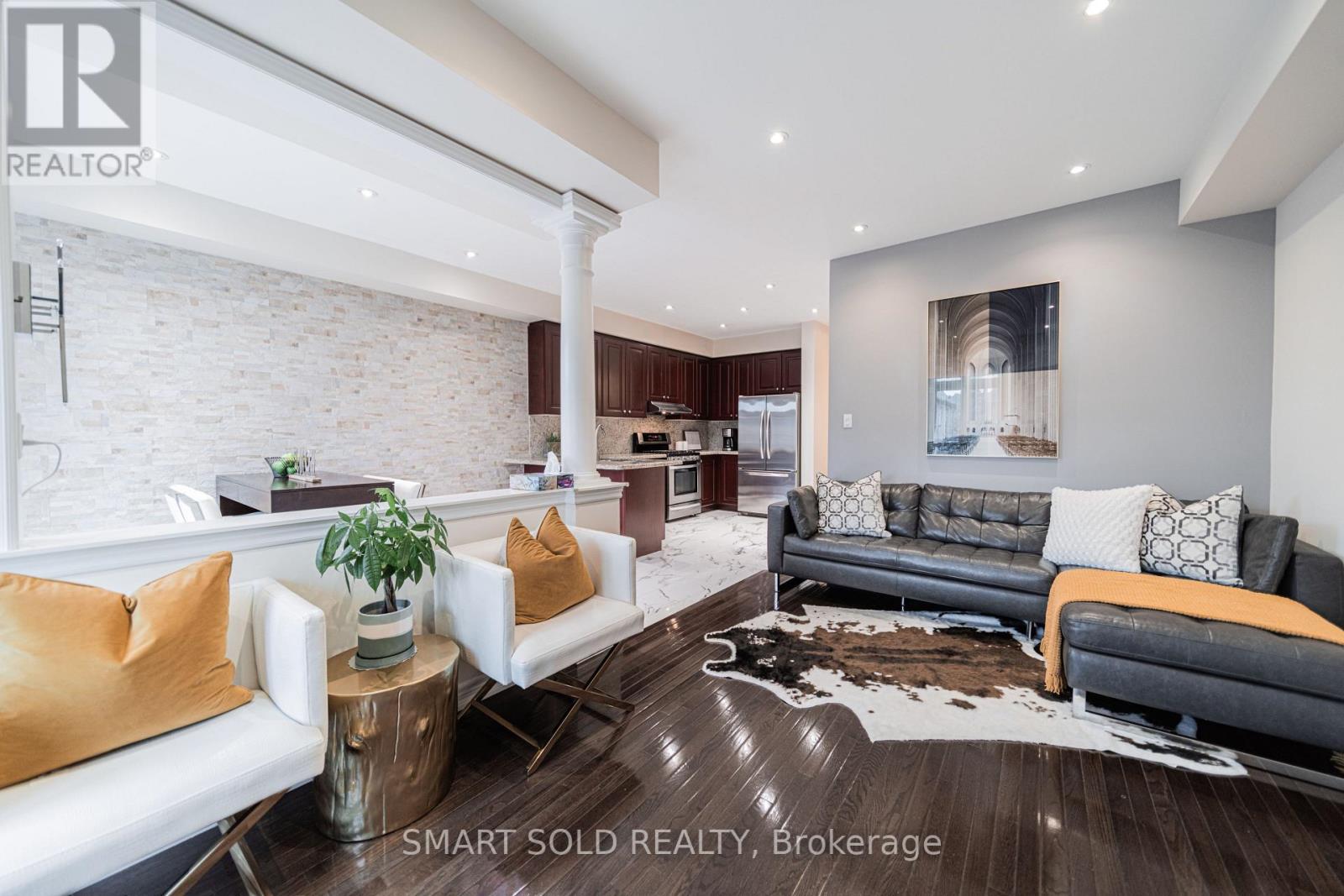 18 GEORGE KIRBY ST
