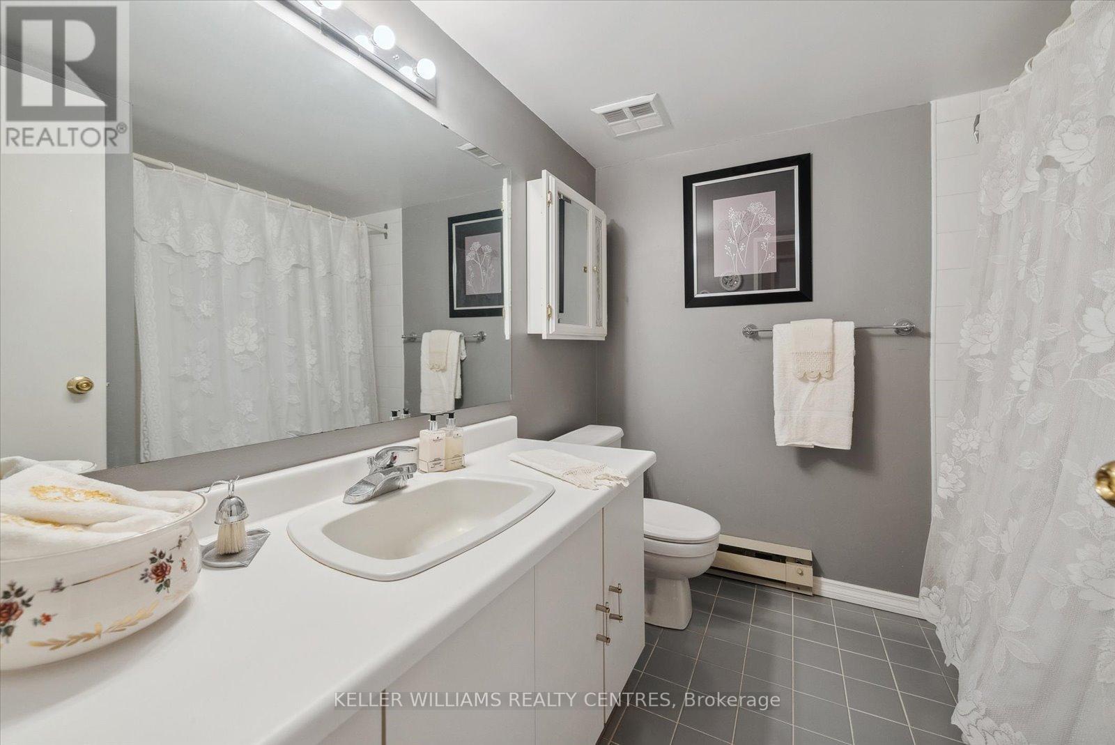 #PH2 -250 DAVIS DR, #Ph2