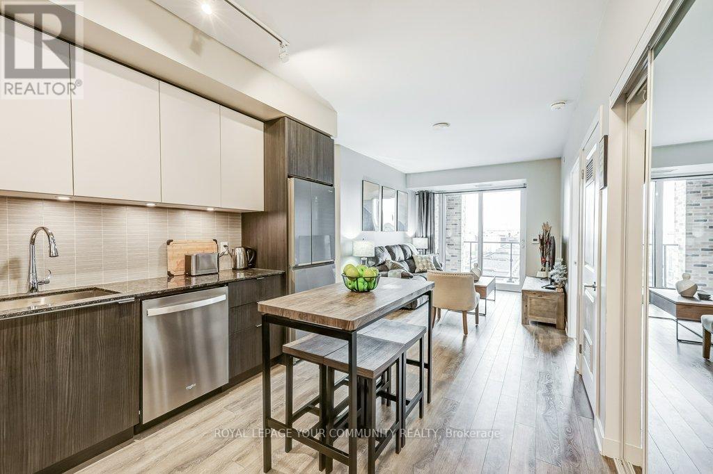 #602 -100 EAGLE ROCK WAY, #602