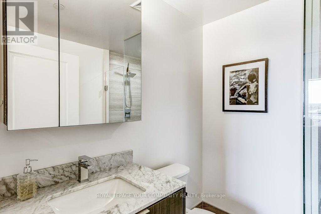 #602 -100 EAGLE ROCK WAY, #602