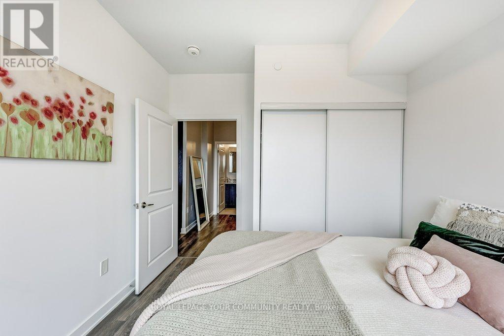 #602 -100 EAGLE ROCK WAY, #602