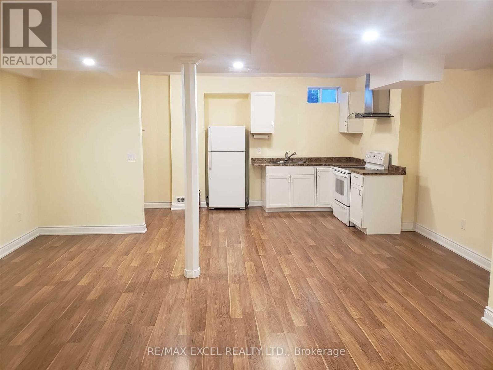 #BSMT -585 MCGREGOR FARM TR, #Bsmt