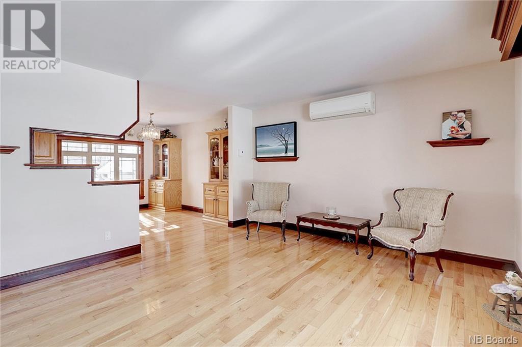 Listing NB081837 - Large Photo # 8