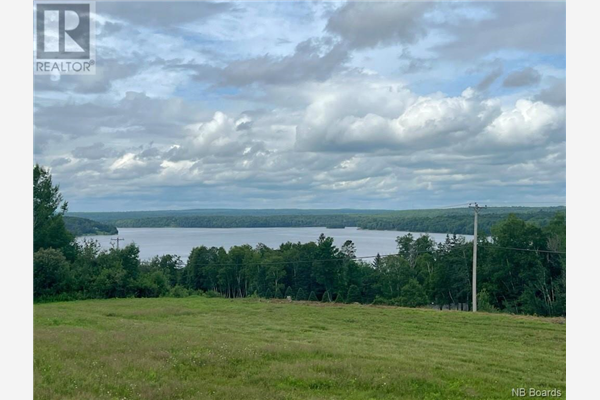 / Route 102, Upper Kingsclear