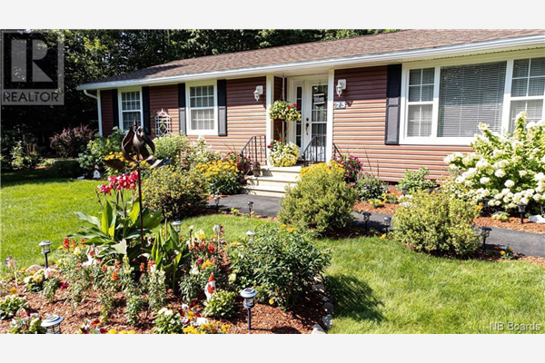 73 Darryl Drive, Burton