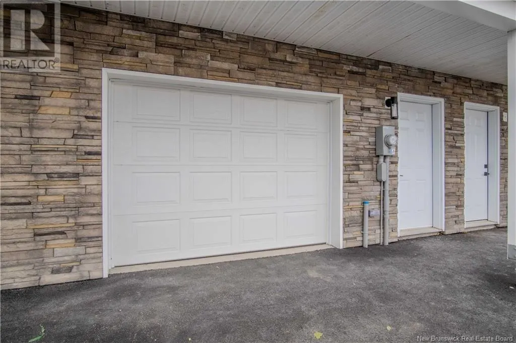 4 Rockingstone Drive